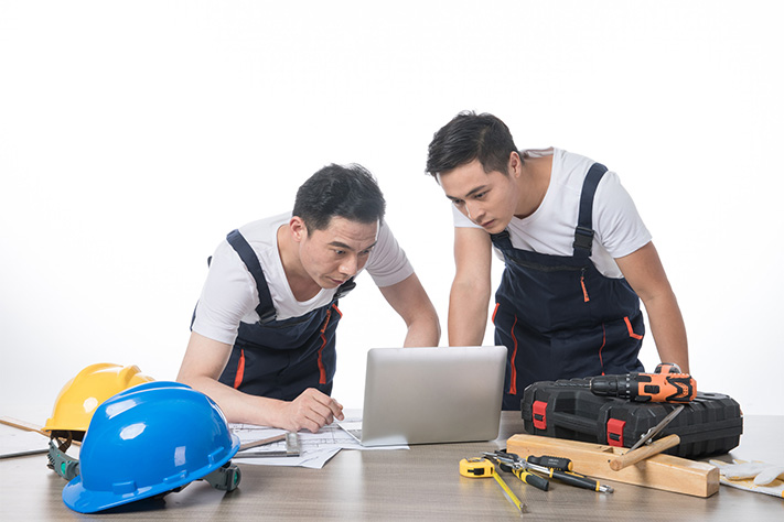 9支自有施工隊(duì)伍 9支自有施工隊(duì)伍